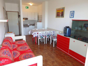 Splendid sea view two-room apartment with swimming pool